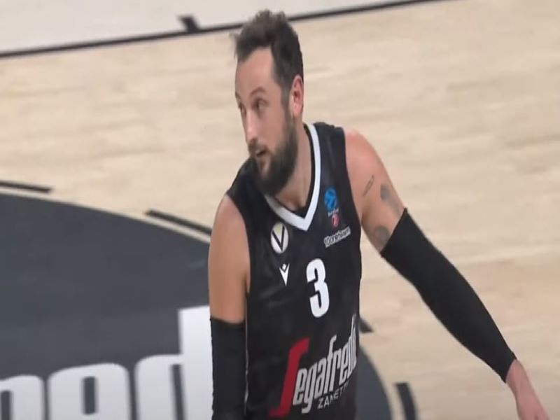 La Virtus dilaga nel secondo tempo, Promitheas travolto 91-72