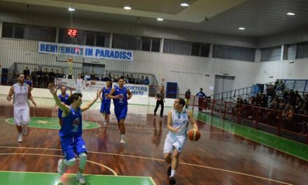 Ferlisi, assistant coach di Agrigento: “Napoli esprime una pallacanestro solida e concreta”