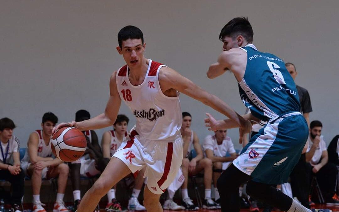 Basket School Messina, sotto canestro arriva Andrea Maddaloni