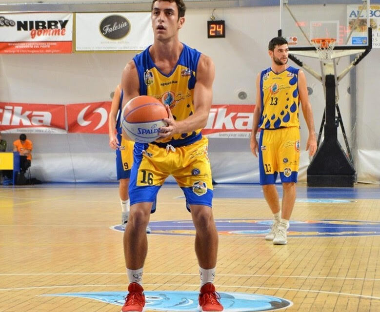 Basket Golfo Piombino, Tommaso Mezzacapo chiude il roster gialloblù