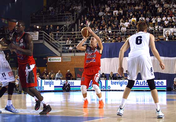 Omnia Basket Pavia, il comunicato sull’inibizione a Fabio Di Bella