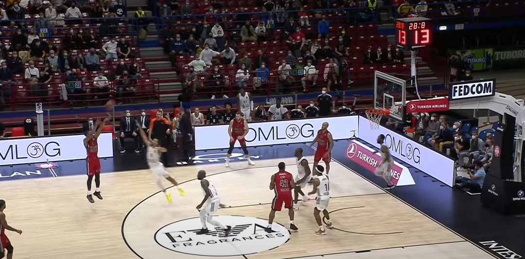 EuroLeague, che rimonta dell’Olimpia! ASVEL sconfitta 73-72