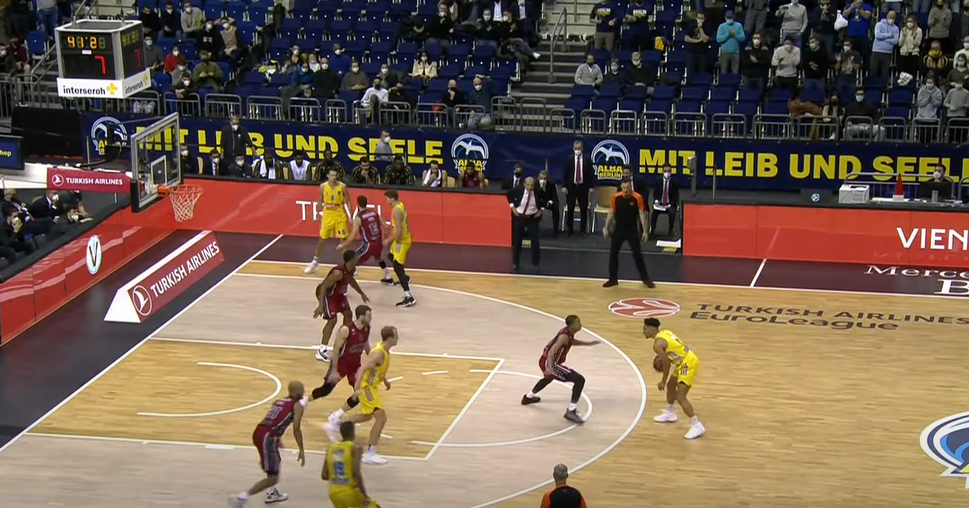 EuroLeague, l’Olimpia cade ancora: l’Alba Berlino vince 81-76