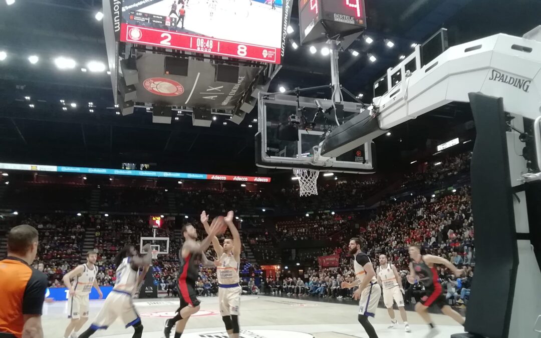 EuroLeague, l’Olimpia ritrova il sorriso. Al Forum battuto il Valencia 78-71