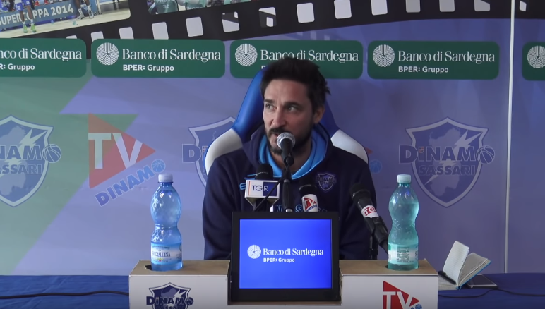 Dinamo Sassari, Pozzecco: “Complimenti a Milano per quanto fatto in EuroLeague. Domenica vogliamo vincere”