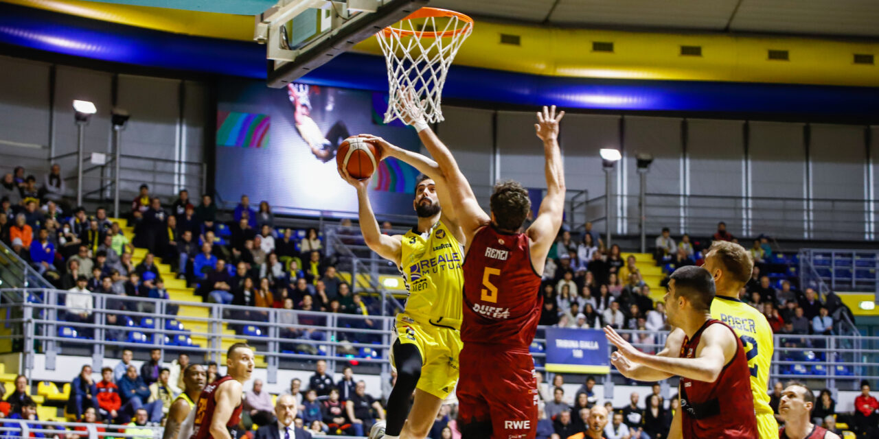 Basket Torino, conferma per Luca Vencato