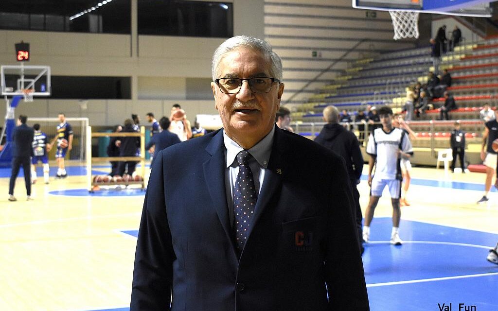 CJ Taranto, il presidente Cosenza: “Bello tornare, di più vincere. Che sofferenza stare lontano dalla squadra”